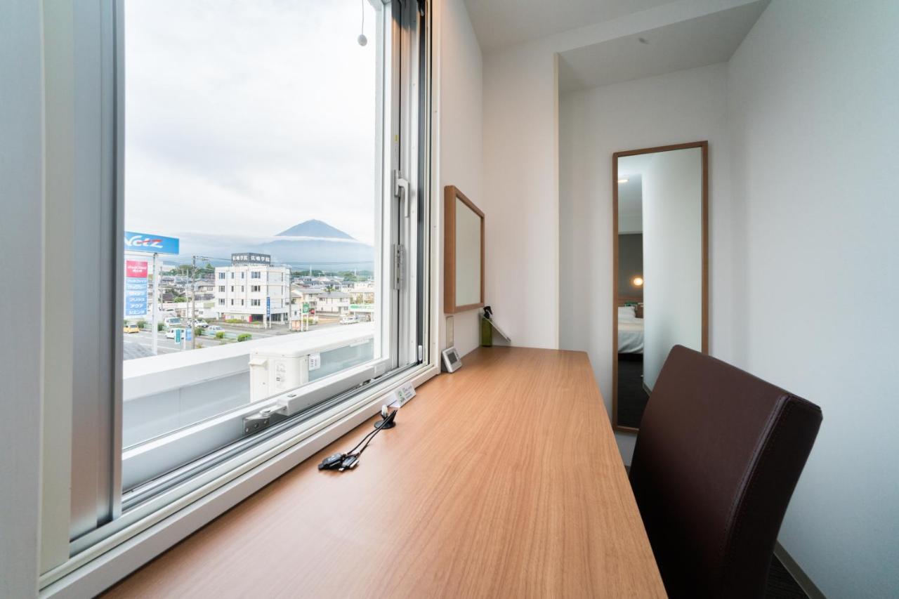 Super Hotel Fujinomiya Bagian luar foto